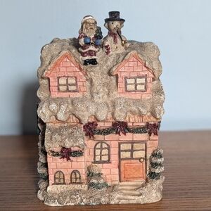 Windsor Collection Vintage Collectible House Figurine‎ with Santa and Snowman